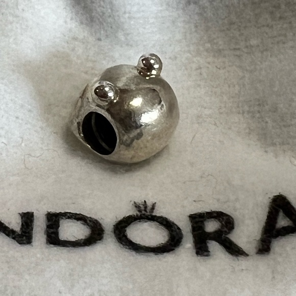 Pandora Winnie the Pooh charm - Picture 4 of 6